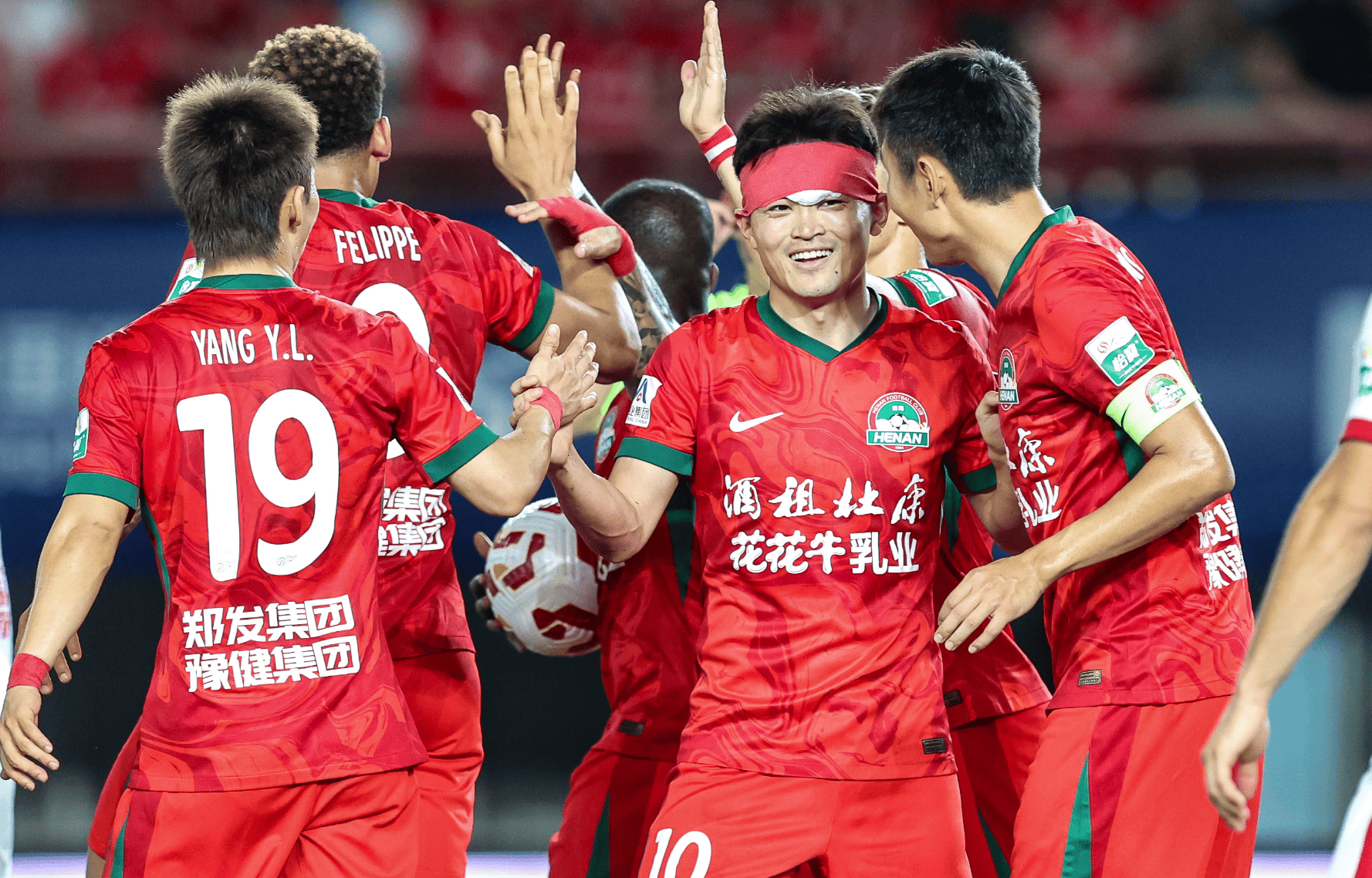  成都蓉城亚冠阵容 