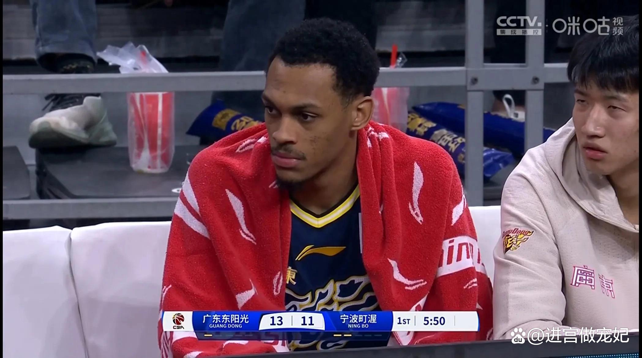 完美电竞-包含Ming回归赛场，挺进下一轮首场状态亮眼，美国队观众沸腾！的词条