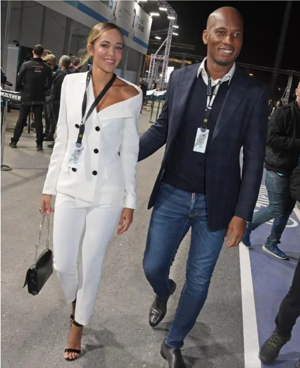 包含德罗巴新星逆转表现惊艳,瑞士队未来可期!的词条 包含德罗巴新星逆转表现惊艳,瑞士队未来可期!的词条